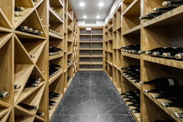 Винный погреб