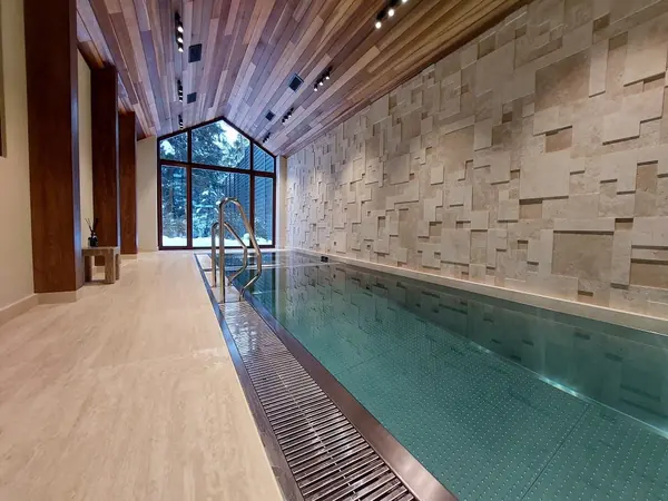 Бассейн из нержавеющей стали