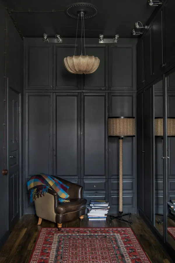 Дизайн спальни в стиле лофт в темных тонах