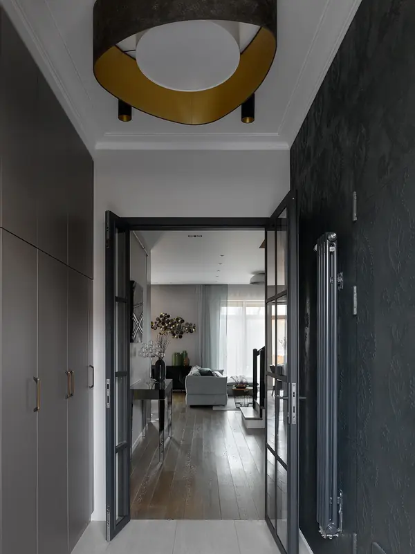 Восток и Запад