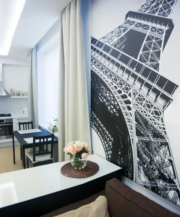 На улице Гастелло