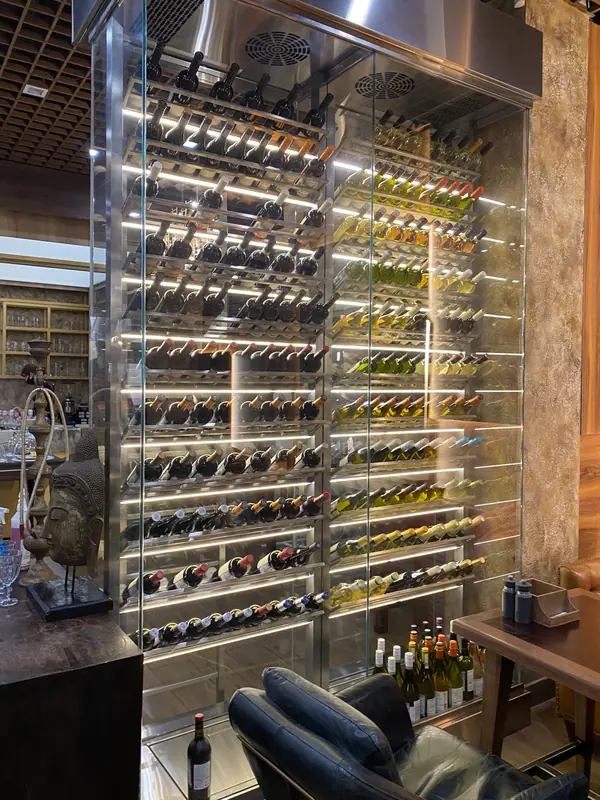 Винный шкаф