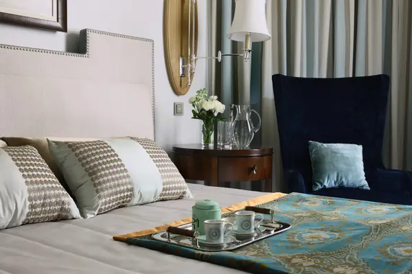 Квартира на Университетском проспекте