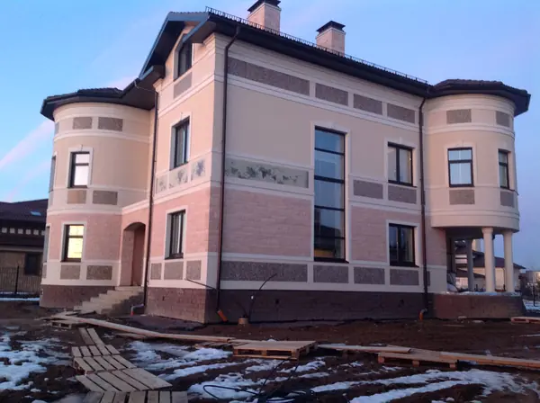 Дома в Элитных Коттеджных  поселках на Новой Риге