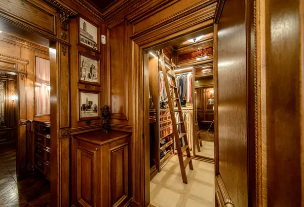 Гардеробная - шкатулка в английском стиле