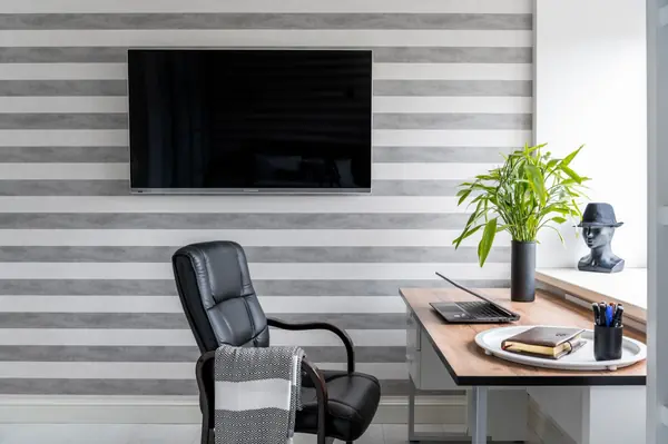 БЕЛОСНЕЖНАЯ ОПОЧИВАЛЬНЯ