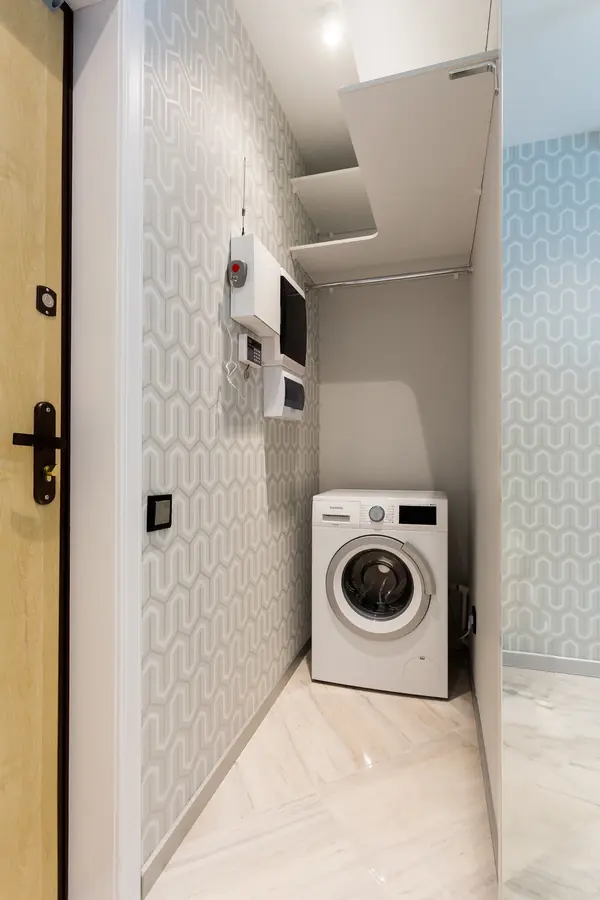 Реализованный проект "Желтое на сером"