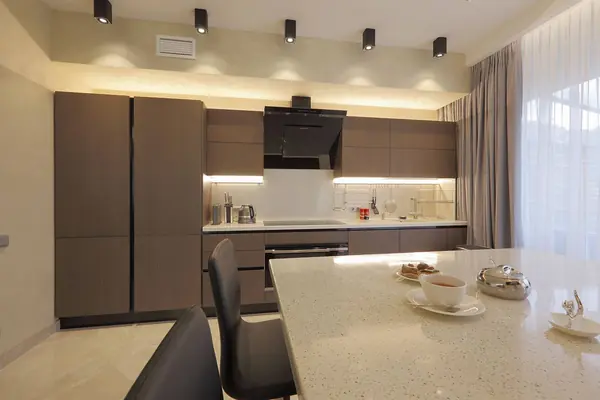 Светлое будущее в поселке Барвиха Хиллс