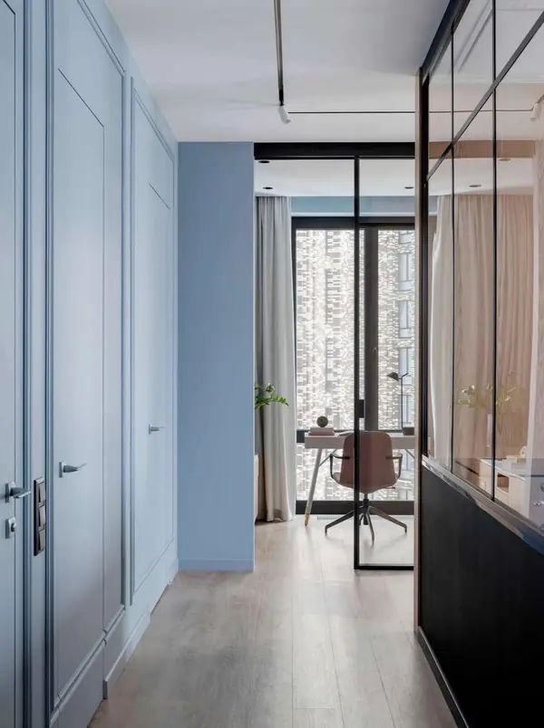 Дизайнерский ремонт студия 32 кв м