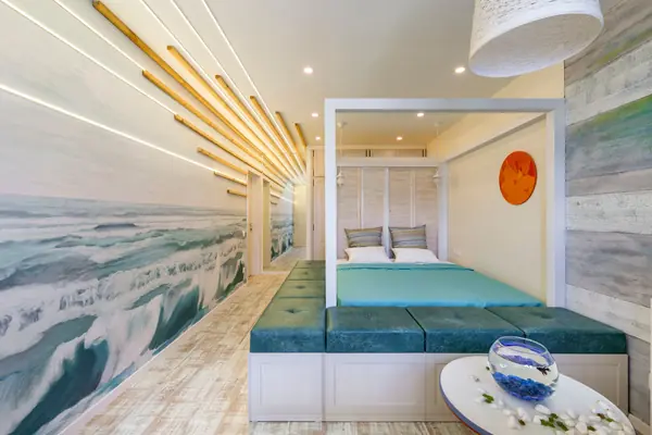 РАССВЕТ НАД ОКЕАНОМ. Школа ремонта (ТНТ)