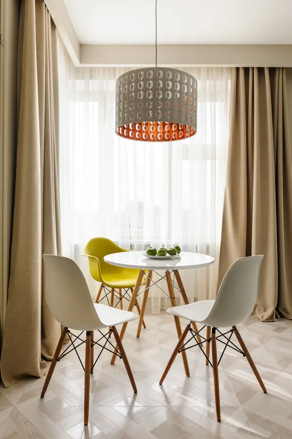 Four corners of comfort