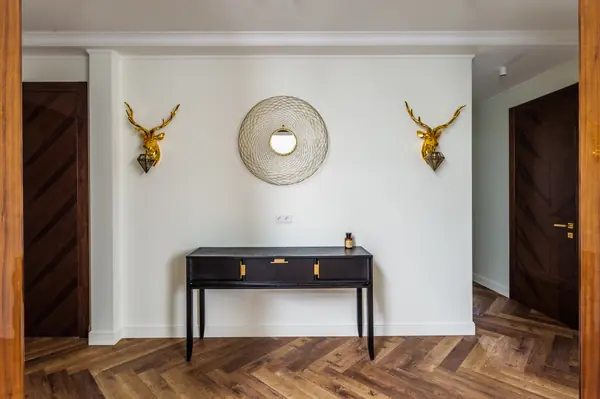 Двухуровневая современная квартира