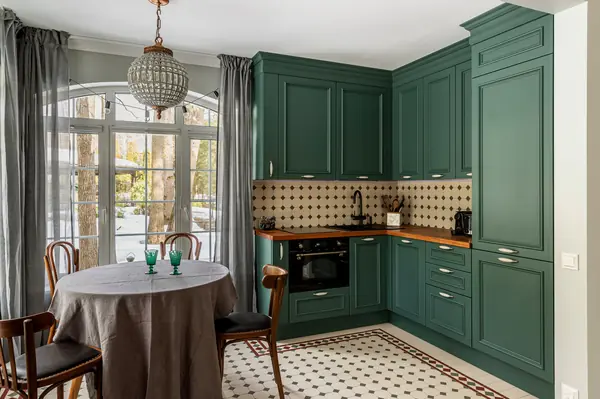 КУХНЯ ДЛЯ ЗАГОРОДНОГО ДОМА