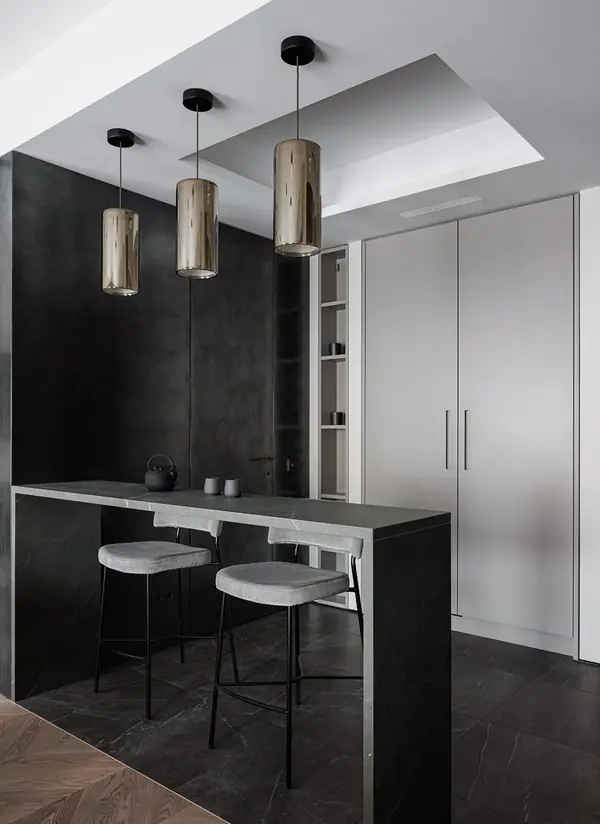 Монохромная квартира 90 м2 в центре Москвы