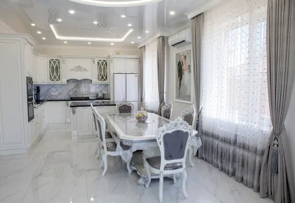 Дизайн двухэтажного жилого дома