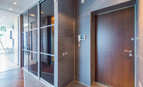 Прихожая - умный дом