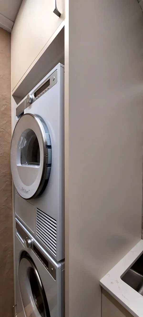 Первый Московский: двухкомнатная квартира 74 кв.м.