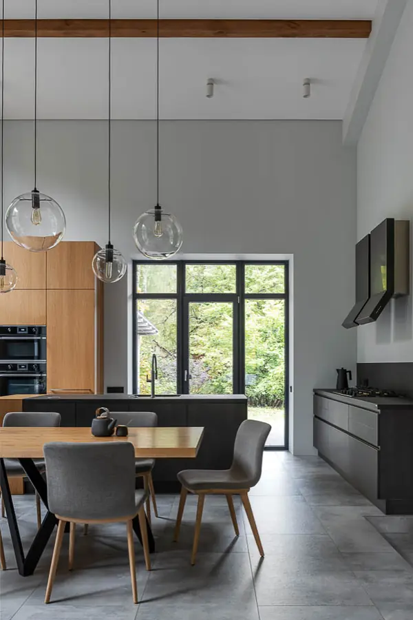 Загородный дом в лесу