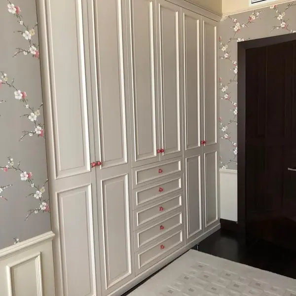 Мебель по индивидуальному заказу.