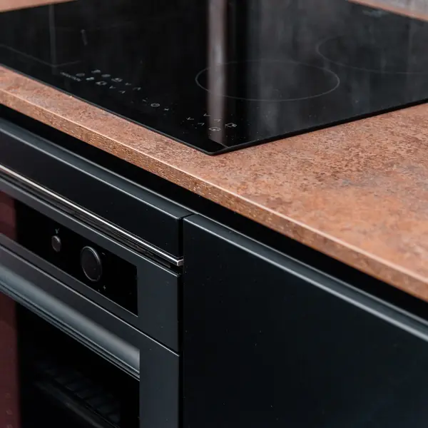 Яркая кухня для ярких хозяев!