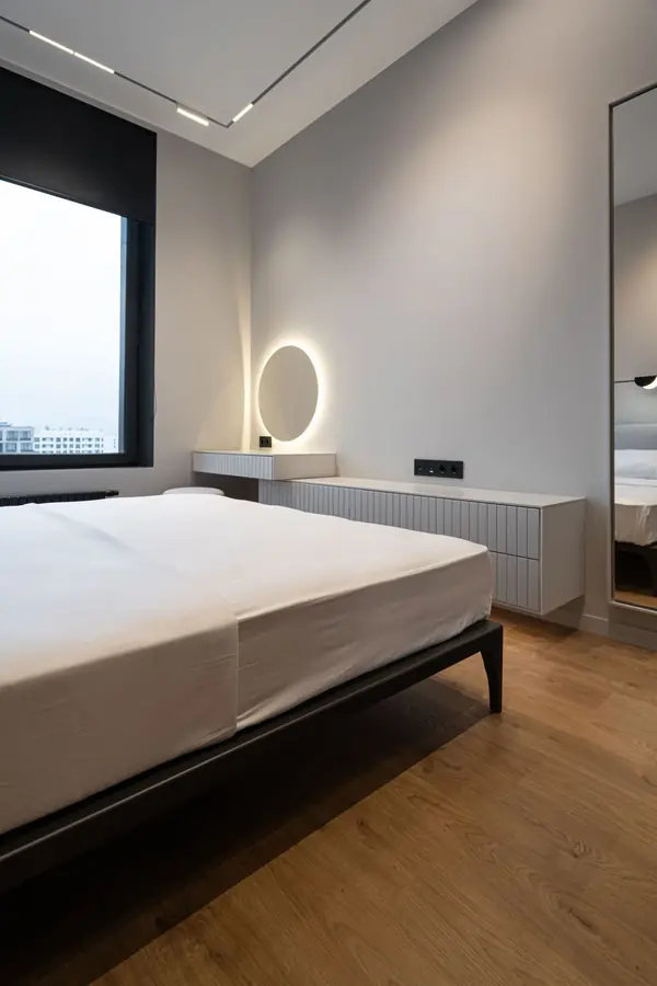 Серый минимализм | 58 кв.м.