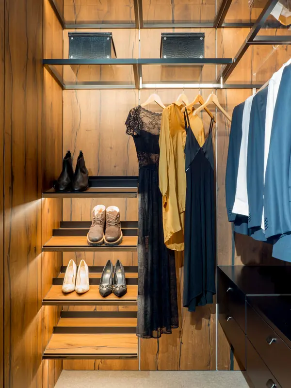 Giulia Novars, Нижний Новгород, ул. Горького 260