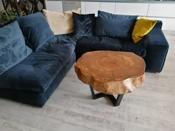 Журнальный стол из слэба карагача