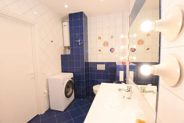 Три сестры: "Земля" ЖК Дом на Ждановской