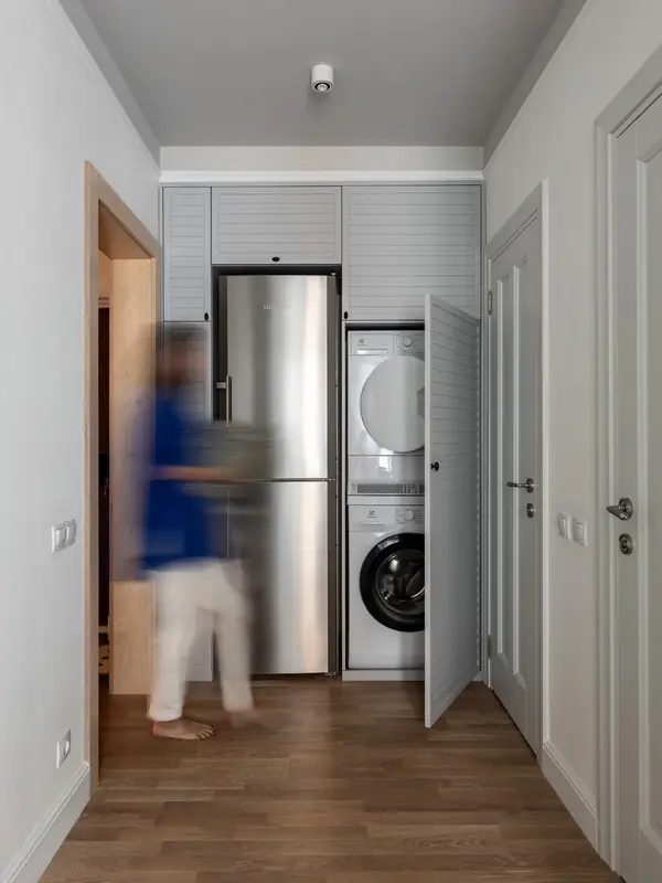 Квартира с библиотекой и коллекцией искусства