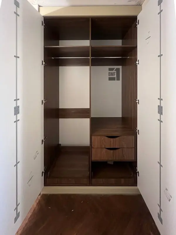 Шкаф в прихожую №29990247