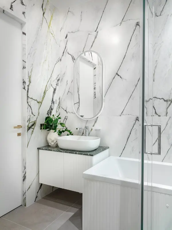 Двухкомнатные апартаменты в премиальном комплексе в Сочи