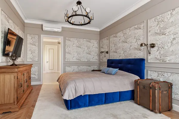 Строительство дома и отделочные работы. Дом на Новой Риге. 700 кв.м.