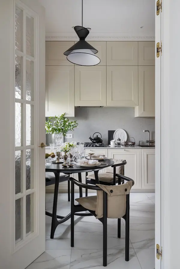 Москвовский паризьен