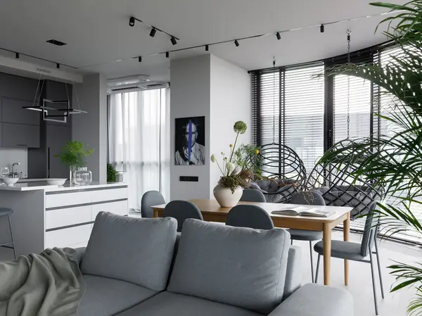 Монохромный минимализм