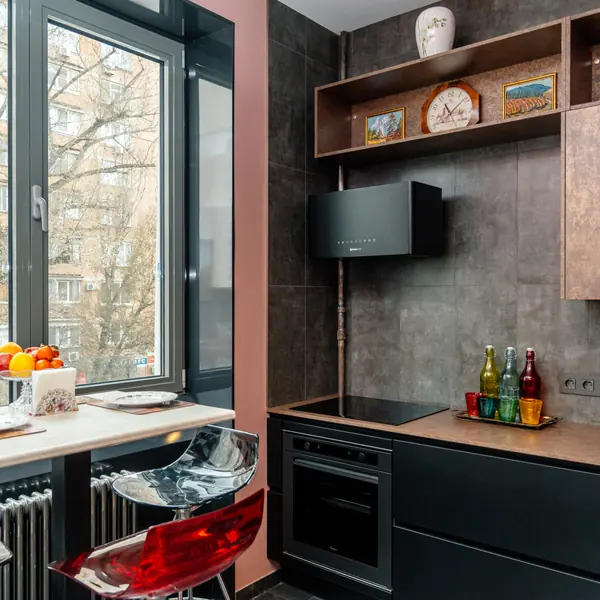 Яркая кухня для ярких хозяев!