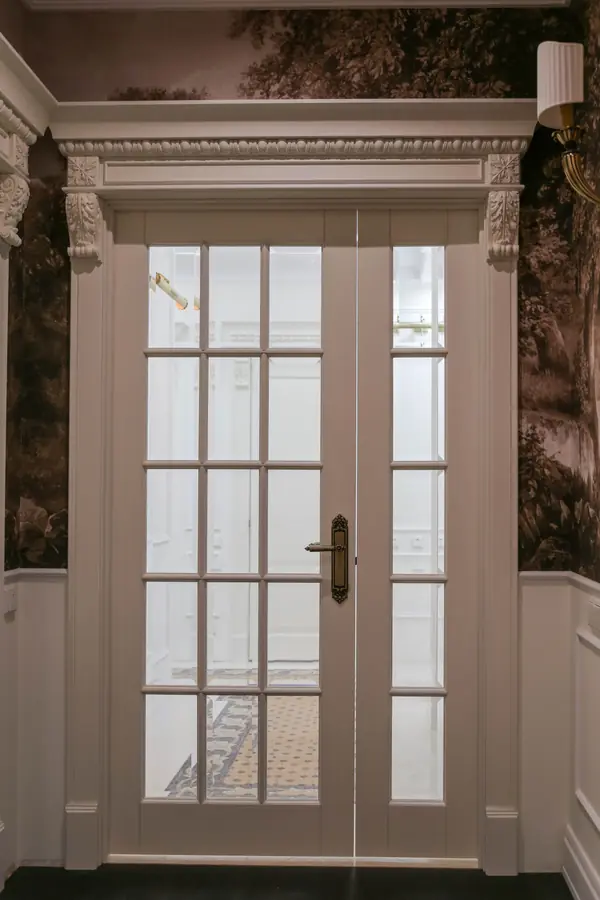 Улица Смольного 8