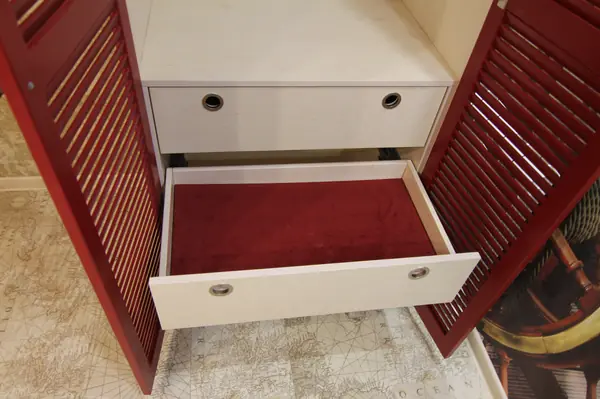 Цвет марсала в интерьере. Преимущества, особенности, нюансы оформления