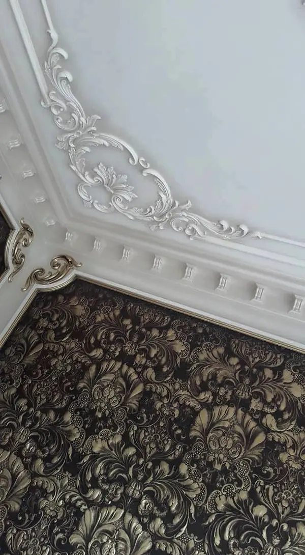 Декорирование гипсовых элементов интерьера