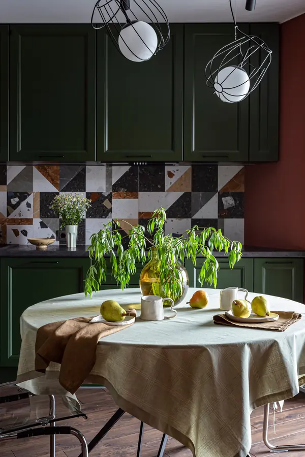 Яркая квартира Насти Заркуа