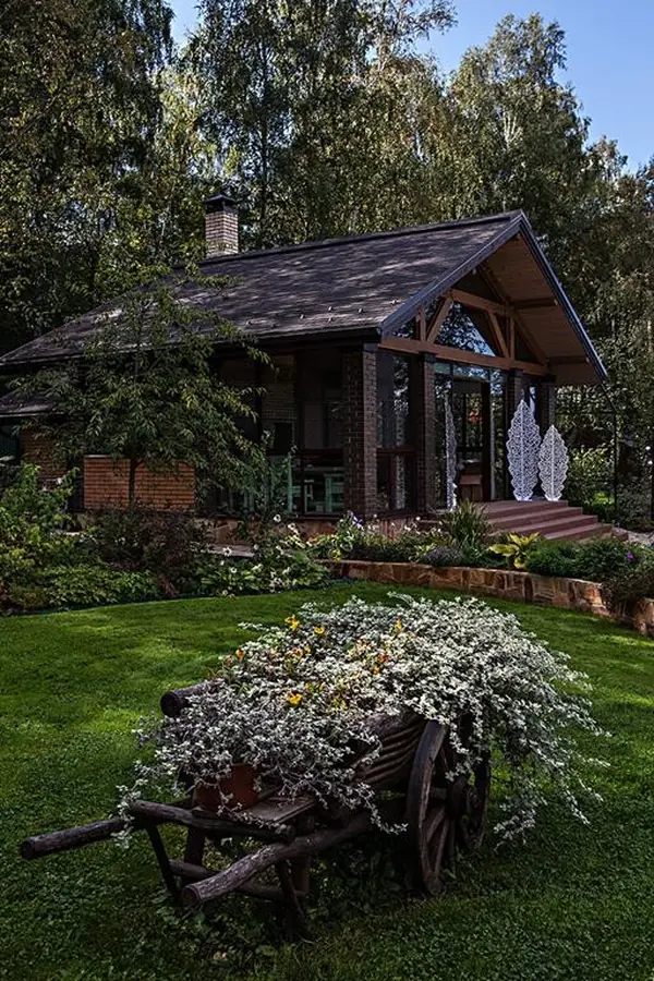 Ландшафт в загородном доме