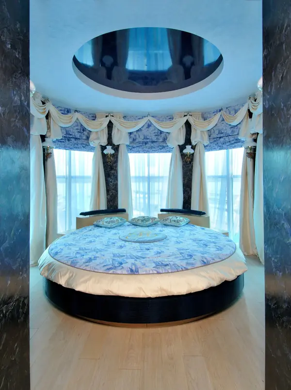 Яхт клуб "Командор"