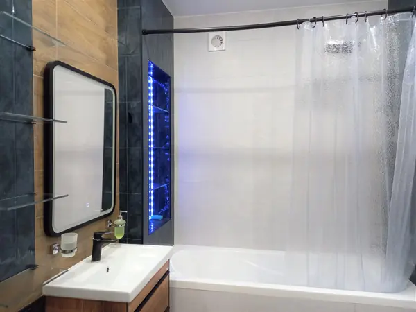 Дизайн - проект однокомнатной квартиры для молодой пары. Фотографии реализации.