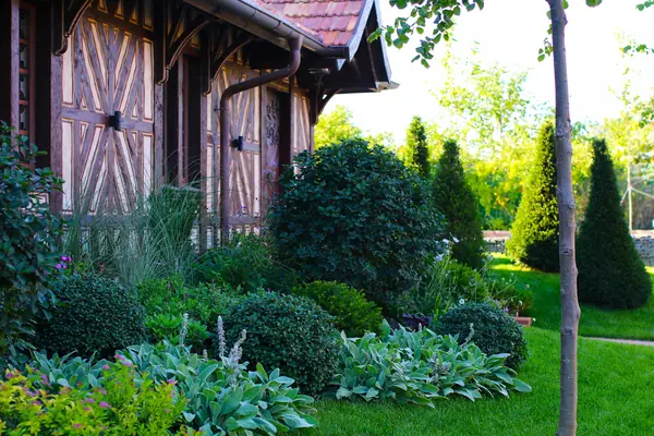 Загородный клуб