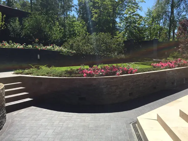 Террасный сад, Новая Рига