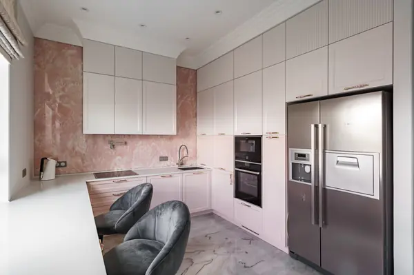 Акцент на оникс