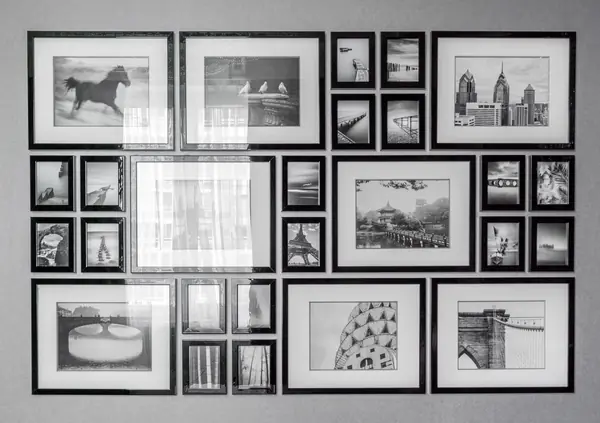 Оттенки Серого