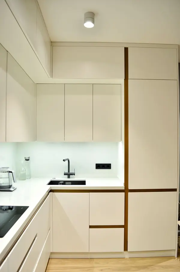 Современная кухня в стиле модерн