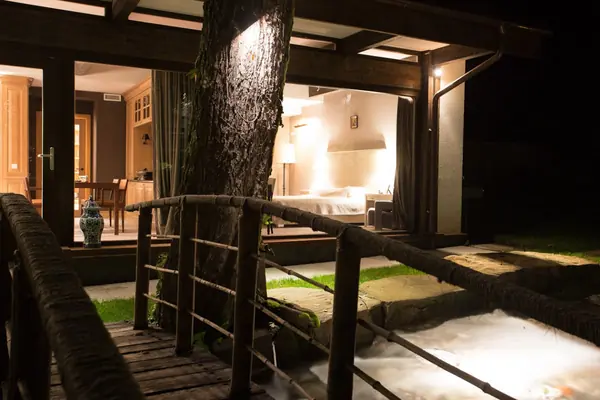 Дом у горного ручья в Красной Поляне, 140 м2  г. Сочи