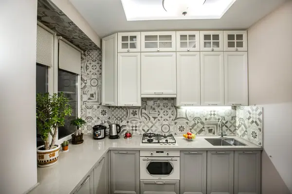 Кухня в московской квартире