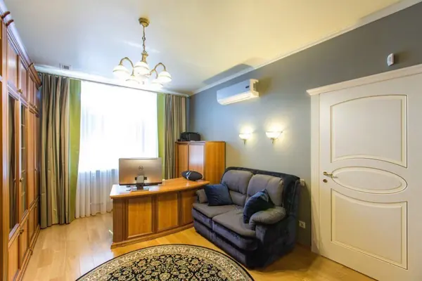 Классика в лиловых тонах